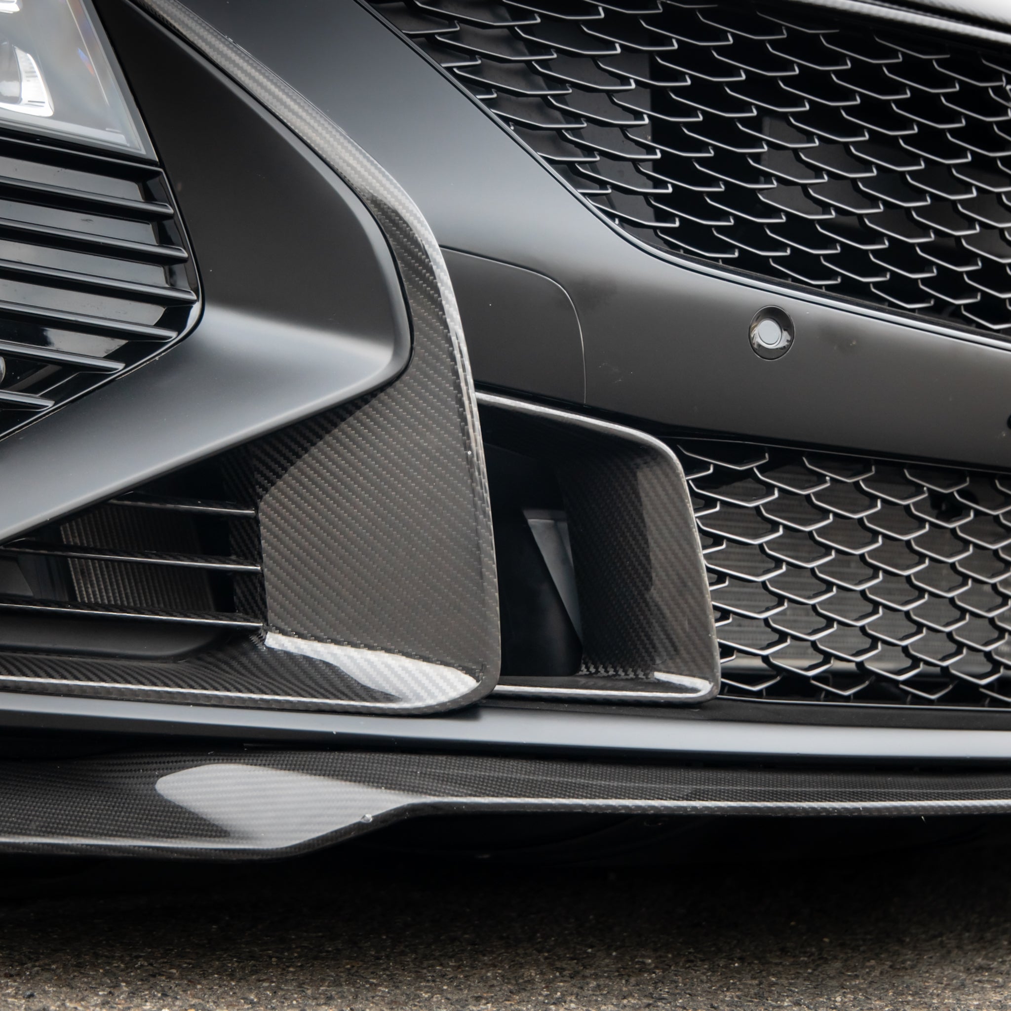 Cadillac CT5-V Blackwing Front Side Outer Grilles Pre Preg Gloss Carbon Fiber Pair
