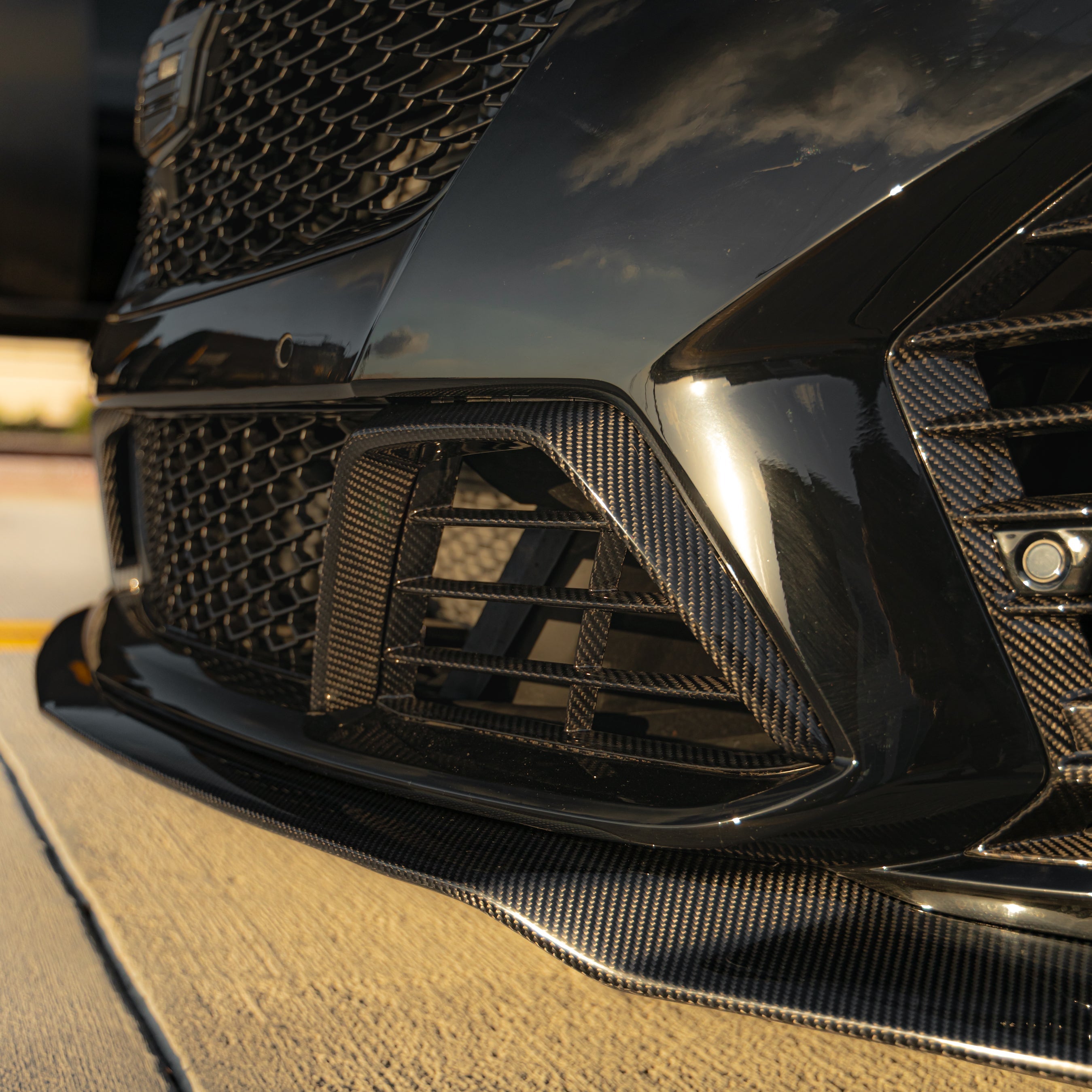 Cadillac CT5-V Blackwing Gloss Carbon Fiber Lower Grille (Pair)