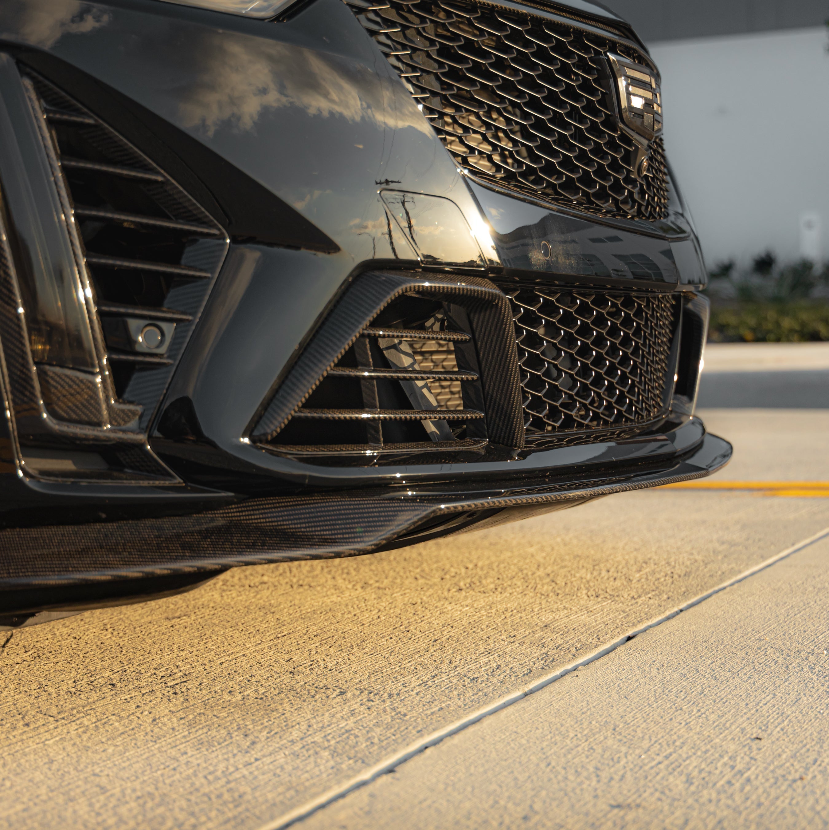 Cadillac CT5-V Blackwing Gloss Carbon Fiber Lower Grille (Pair)