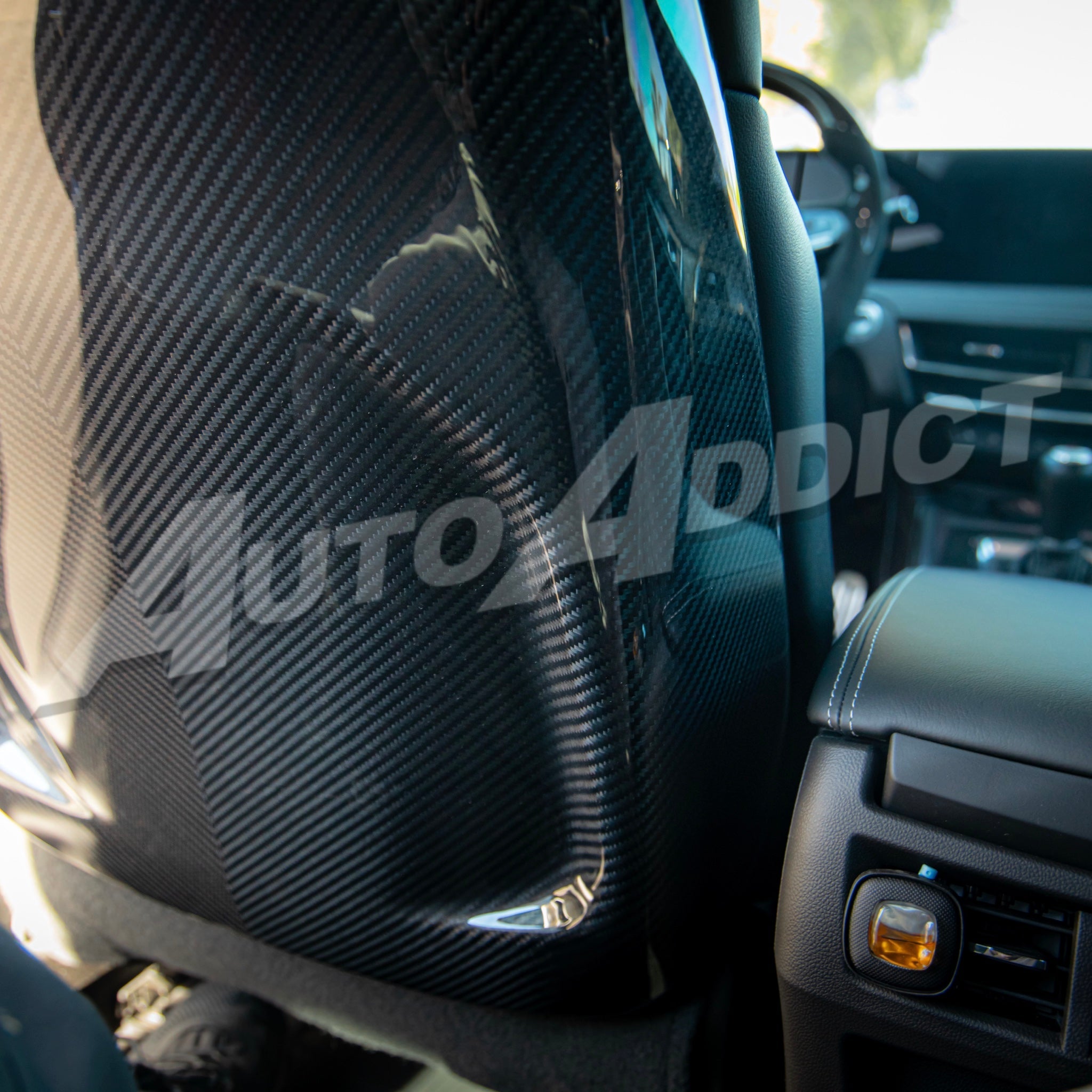 Cadillac CT5-V Blackwing Pre-Preg Carbon Fiber V-Shaped Accented Front Seats (Pair)