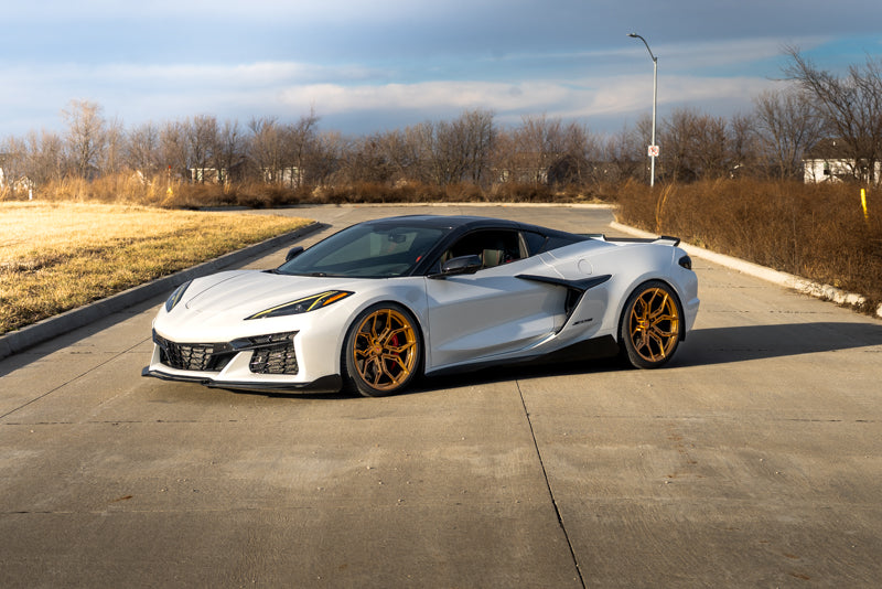 Paragon C8 Corvette Z06, E-Ray, ZR1 5ZM Body Kit - Carbon Flash