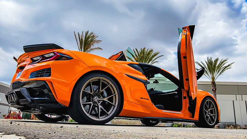 Vertical Doors - Lambo Doors - Chevrolet C8 Corvette Z06