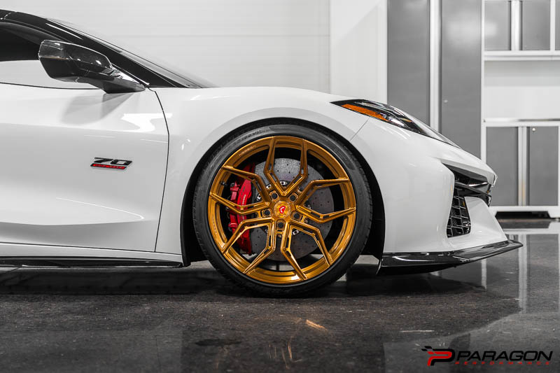 Shown is Paragon front lift collars, 3/8 riser shims & Lowering Springs