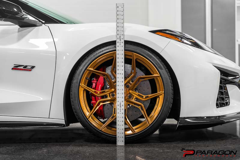 Shown is Paragon front lift collars, 3/8 riser shims & Lowering Springs