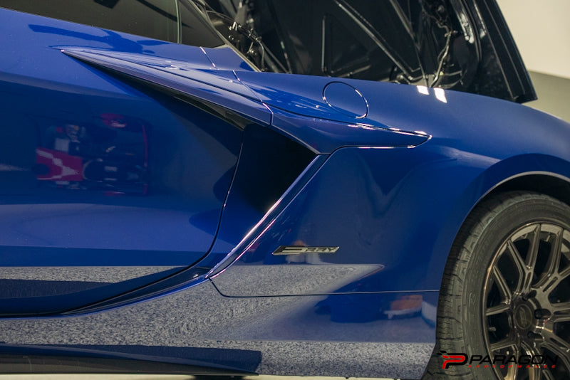 C8 Corvette Eray Emblem Grey - Pair 